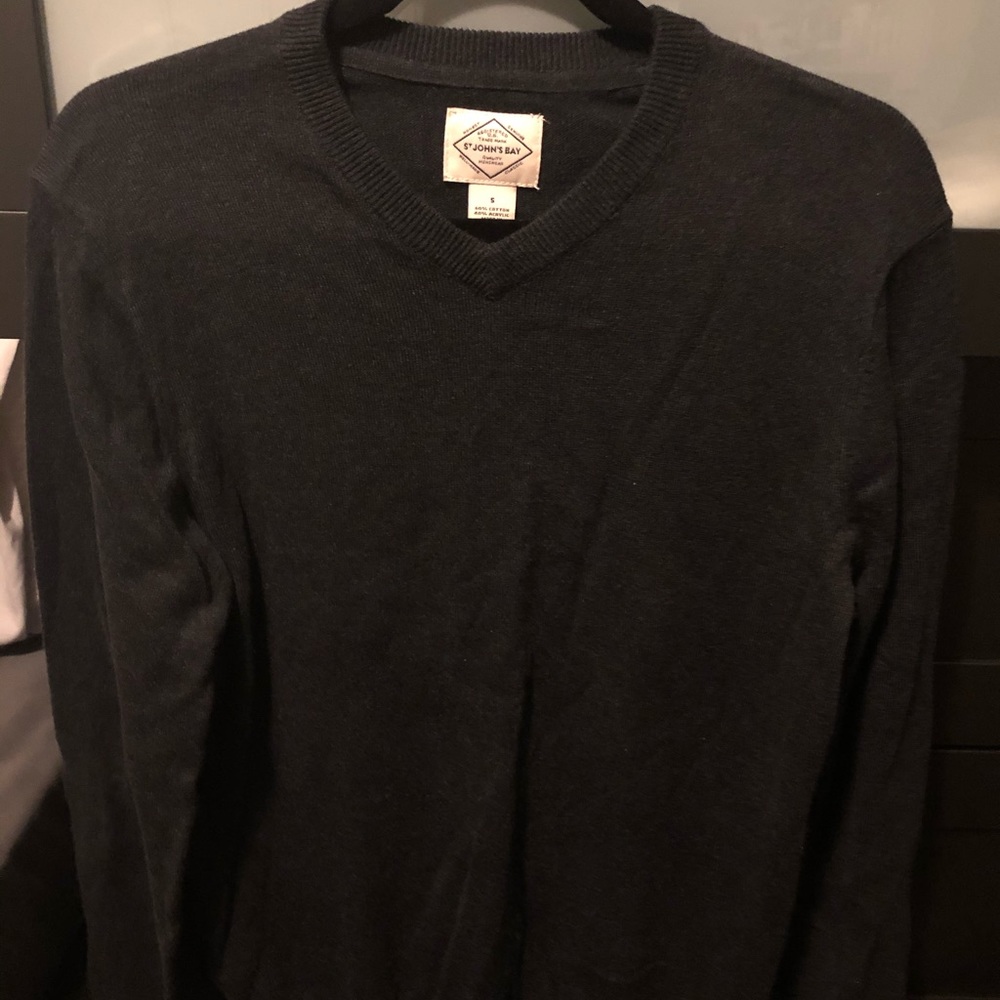 Men’s Black V-Neck Sweater
